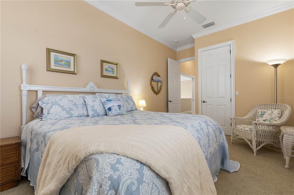 For Sale: $1,100,000 (4 beds, 3 baths, 2577 Square Feet)