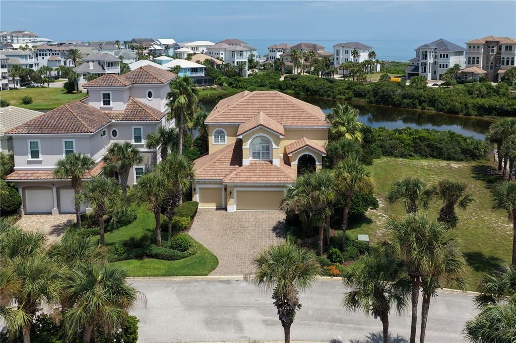 For Sale: $1,100,000 (4 beds, 3 baths, 2577 Square Feet)
