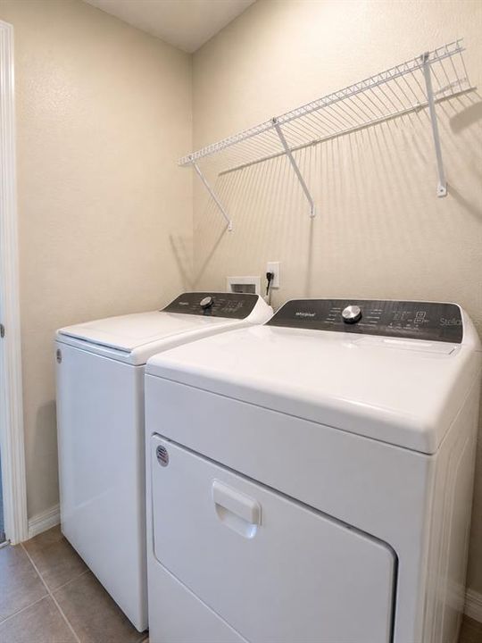 В аренду: $2,600 (4 спален, 2 ванн, 2160 Квадратных фут)