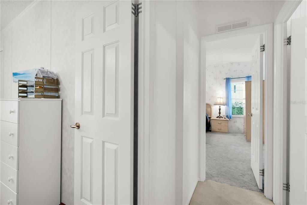 En Venta: $168,900 (2 camas, 2 baños, 1296 Pies cuadrados)