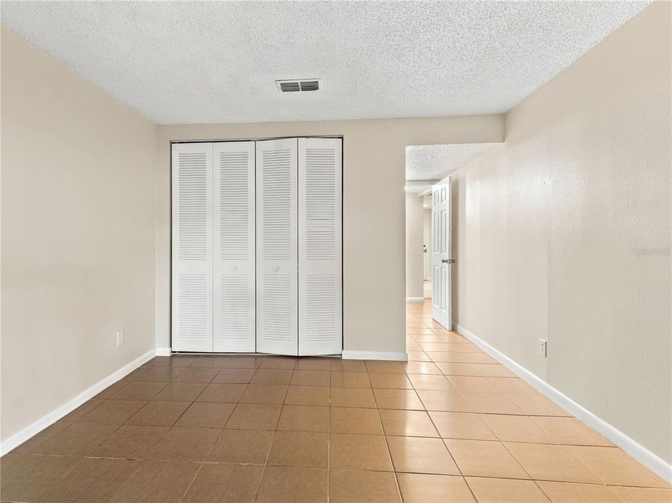 For Rent: $1,895 (2 beds, 2 baths, 915 Square Feet)