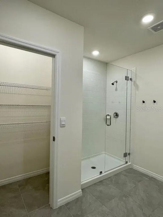 En Renta: $2,900 (5 camas, 3 baños, 2447 Pies cuadrados)