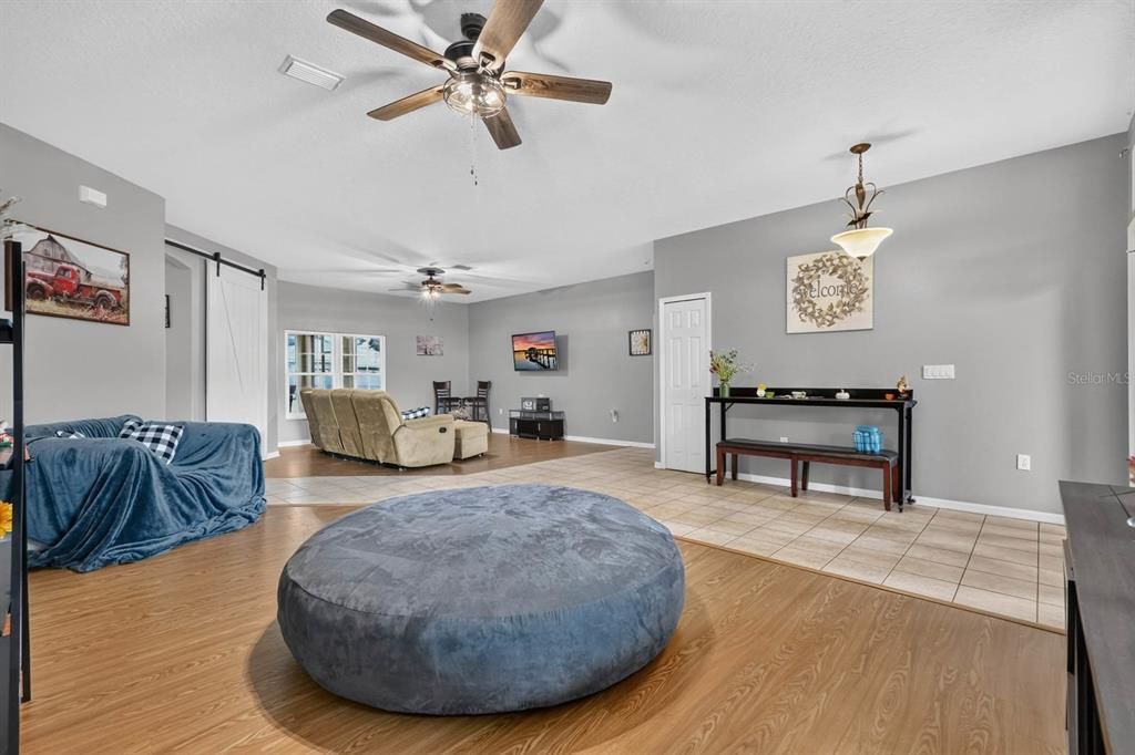 For Sale: $515,000 (3 beds, 2 baths, 2356 Square Feet)