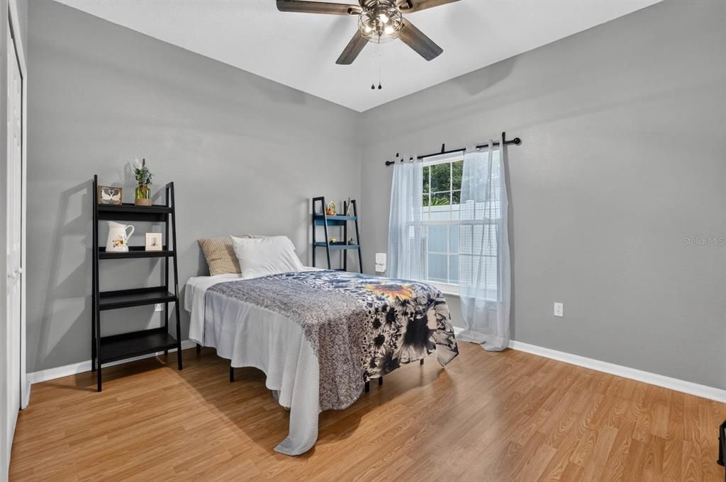 For Sale: $515,000 (3 beds, 2 baths, 2356 Square Feet)