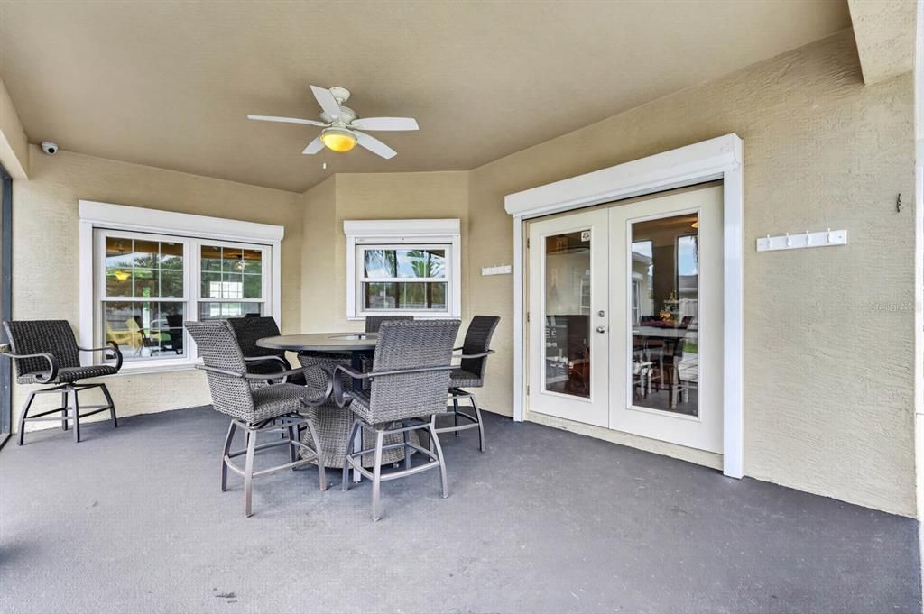 For Sale: $515,000 (3 beds, 2 baths, 2356 Square Feet)