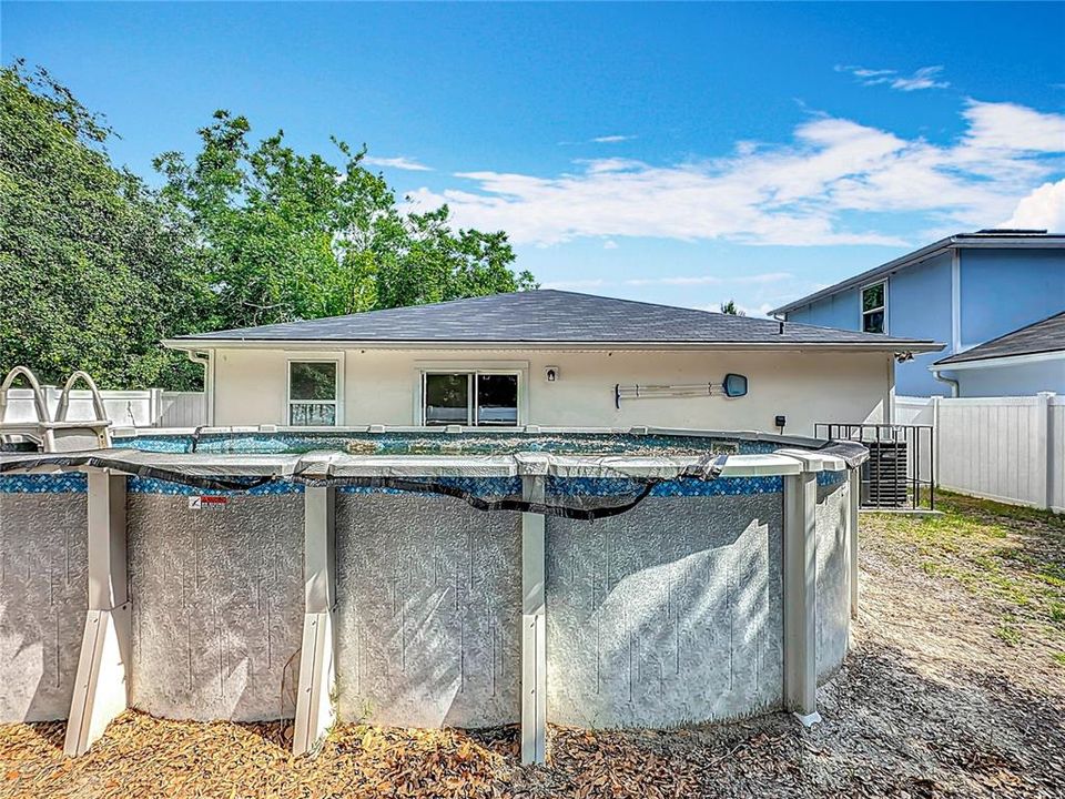 For Sale: $229,900 (3 beds, 2 baths, 1196 Square Feet)