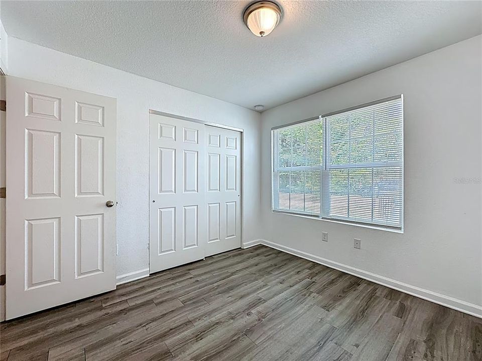 For Sale: $229,900 (3 beds, 2 baths, 1196 Square Feet)