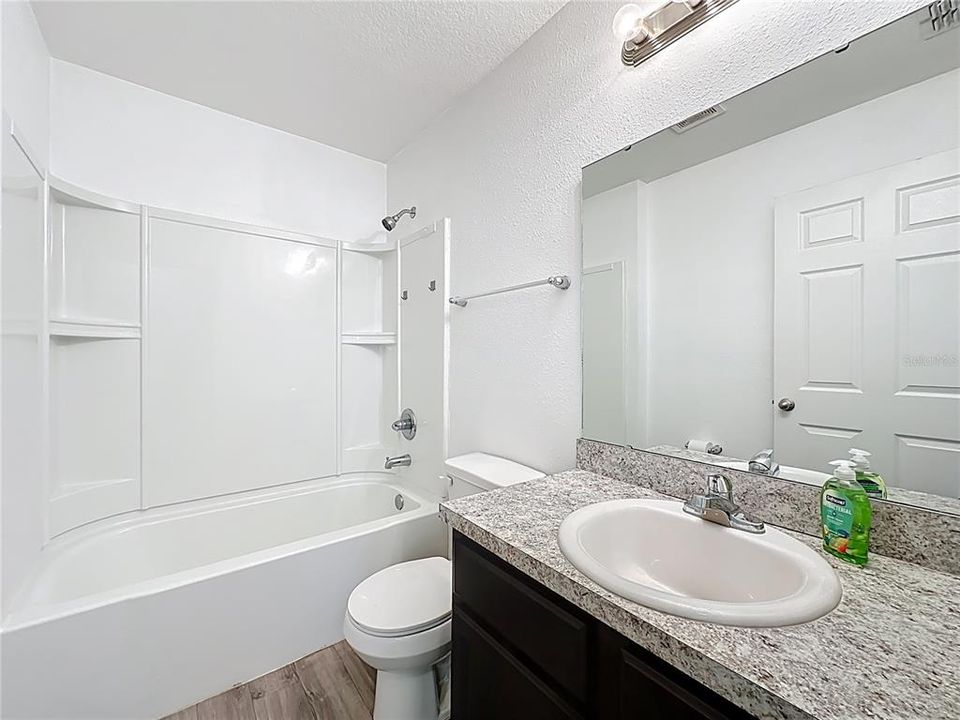For Sale: $229,900 (3 beds, 2 baths, 1196 Square Feet)