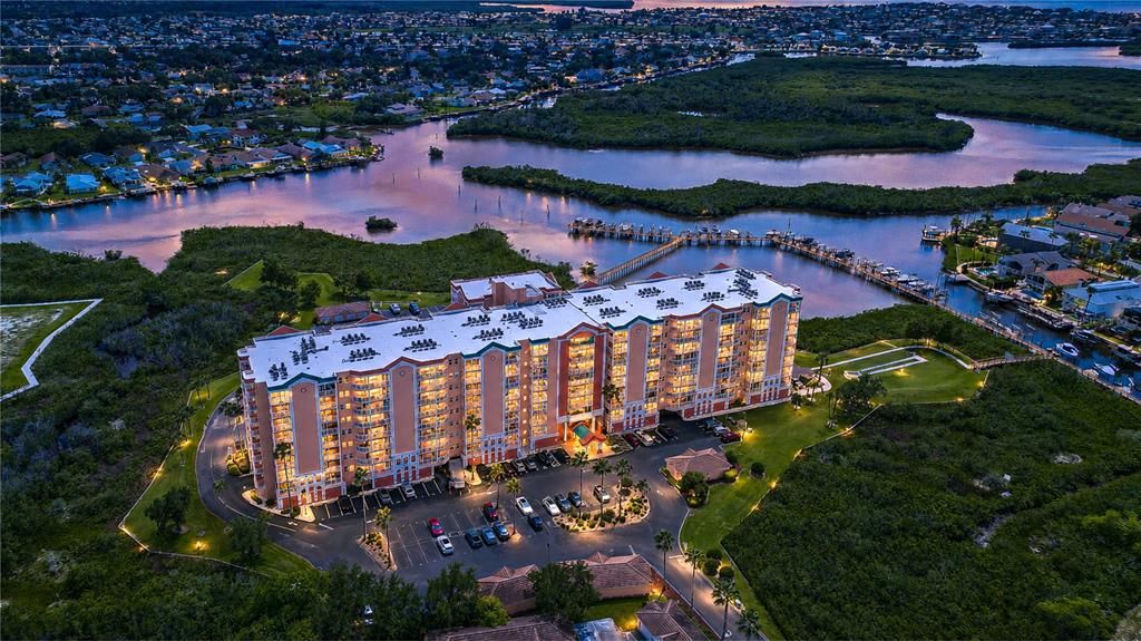 На продажу: $305,000 (3 спален, 2 ванн, 1500 Квадратных фут)