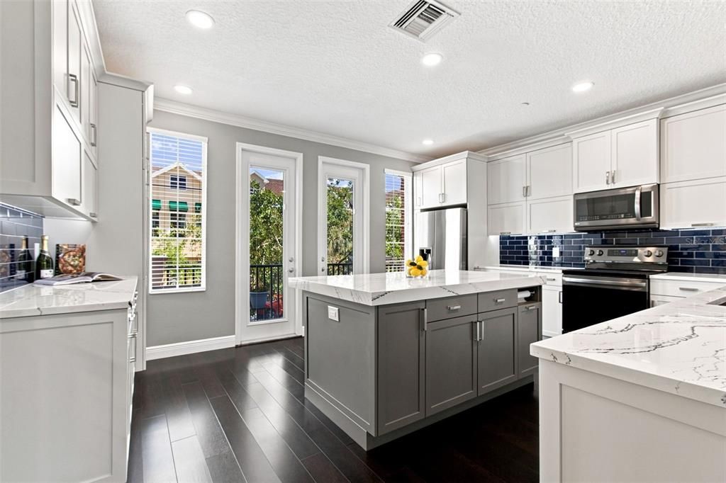 For Sale: $609,900 (3 beds, 2 baths, 2627 Square Feet)