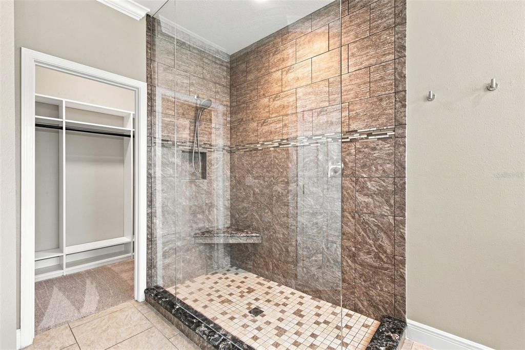 For Sale: $609,900 (3 beds, 2 baths, 2627 Square Feet)