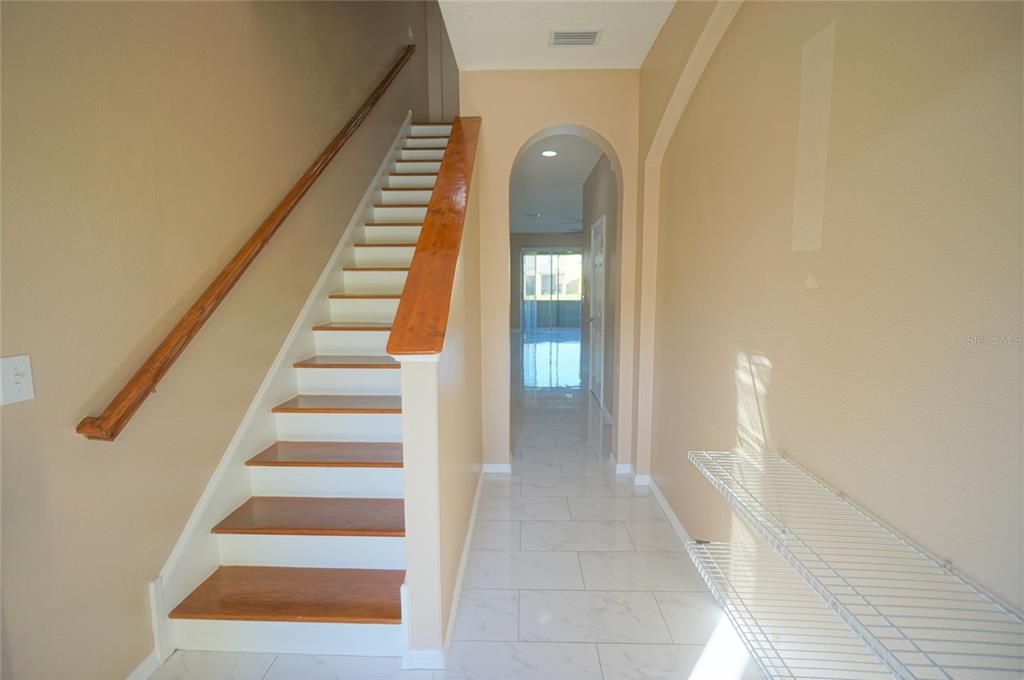 En Renta: $2,400 (3 camas, 2 baños, 1500 Pies cuadrados)