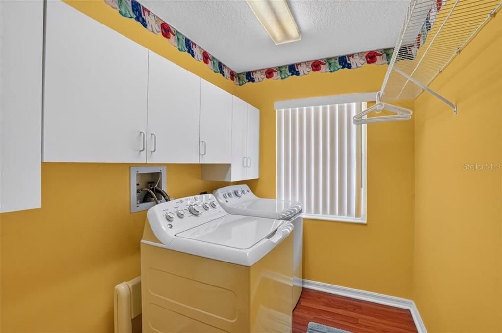 En Venta: $385,900 (3 camas, 2 baños, 1768 Pies cuadrados)