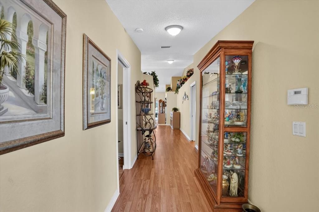 En Venta: $385,900 (3 camas, 2 baños, 1768 Pies cuadrados)