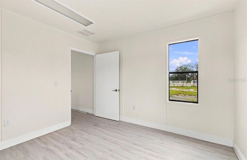 待售: $72,000 (0 贝兹, 0 浴室, 0 平方英尺)