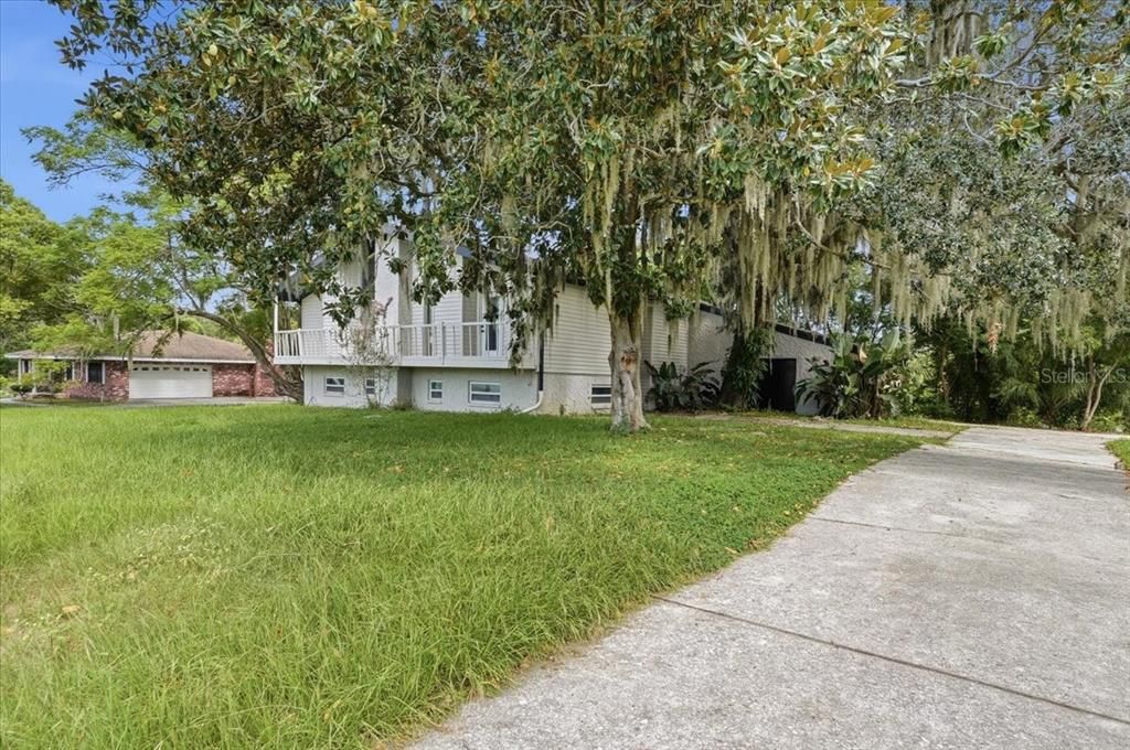 En Venta: $410,000 (4 camas, 2 baños, 2516 Pies cuadrados)