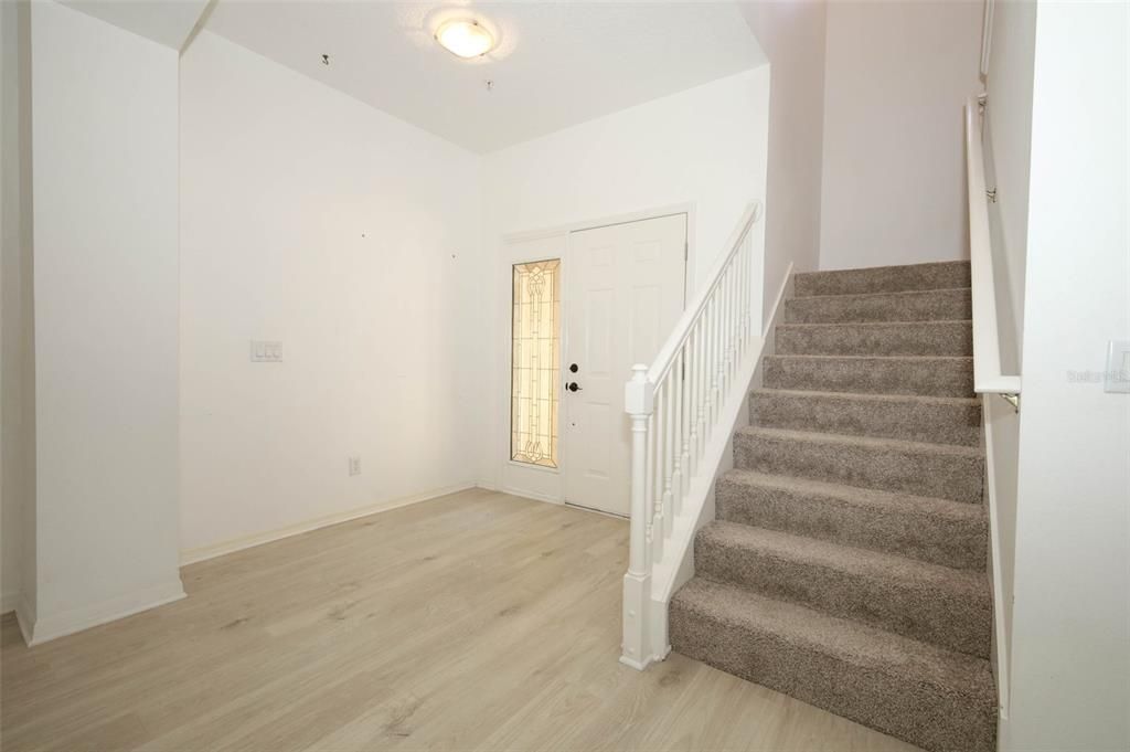 На продажу: $360,000 (3 спален, 2 ванн, 1743 Квадратных фут)