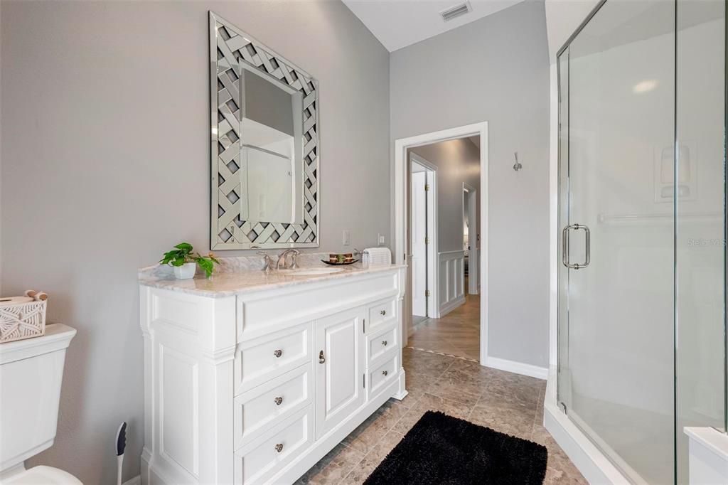 For Sale: $1,350,000 (3 beds, 3 baths, 3747 Square Feet)