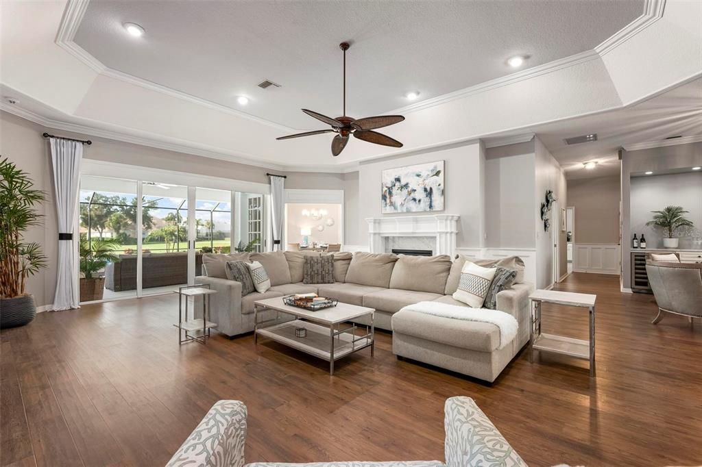 For Sale: $1,350,000 (3 beds, 3 baths, 3747 Square Feet)
