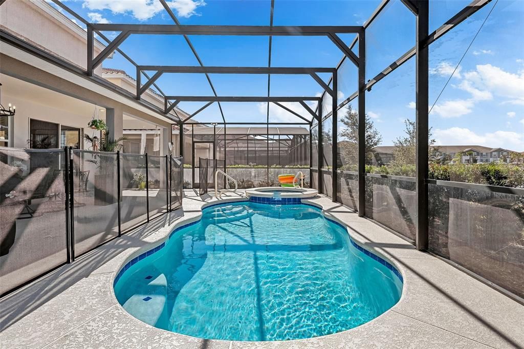 En Venta: $599,000 (6 camas, 5 baños, 3264 Pies cuadrados)
