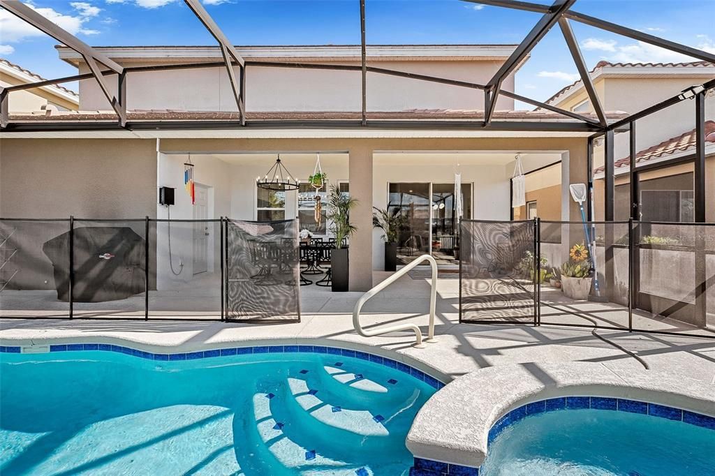 En Venta: $599,000 (6 camas, 5 baños, 3264 Pies cuadrados)