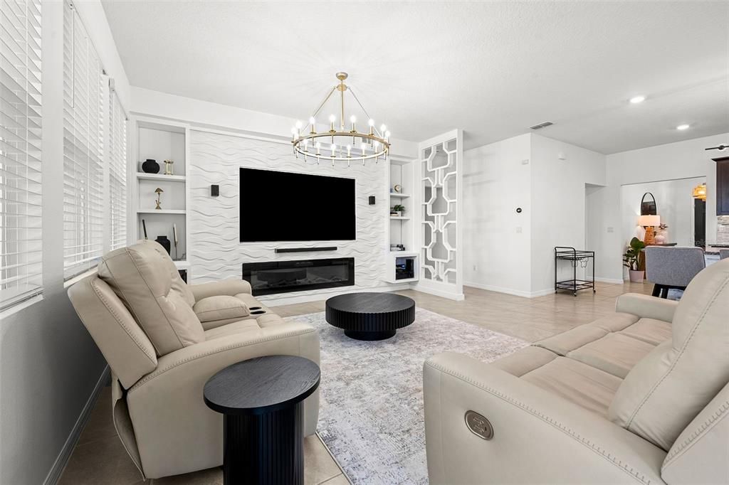 En Venta: $599,000 (6 camas, 5 baños, 3264 Pies cuadrados)