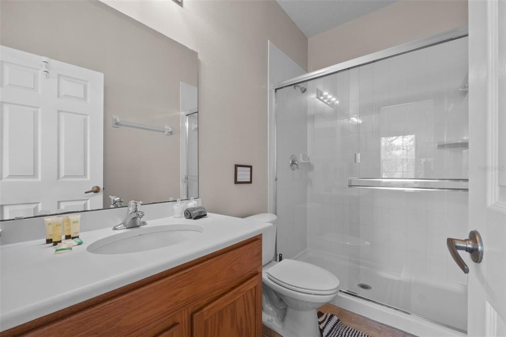 En Venta: $229,000 (2 camas, 2 baños, 1015 Pies cuadrados)