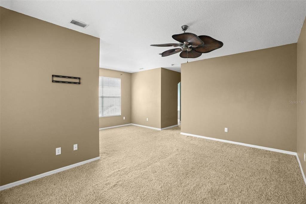 For Rent: $3,200 (3 beds, 2 baths, 2149 Square Feet)