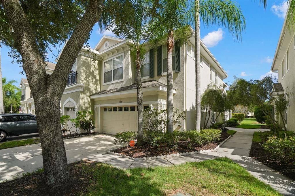 For Rent: $3,200 (3 beds, 2 baths, 2149 Square Feet)