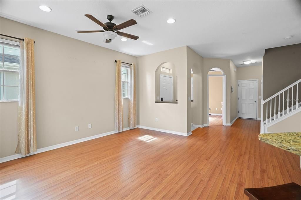 For Rent: $3,200 (3 beds, 2 baths, 2149 Square Feet)