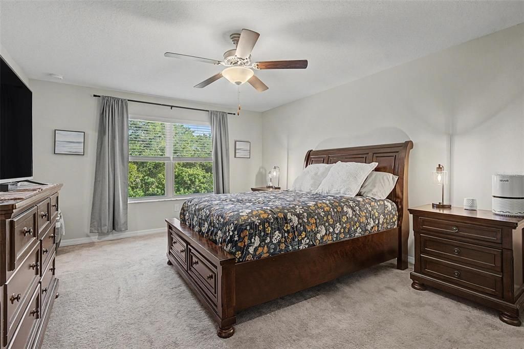For Sale: $250,000 (3 beds, 2 baths, 1701 Square Feet)