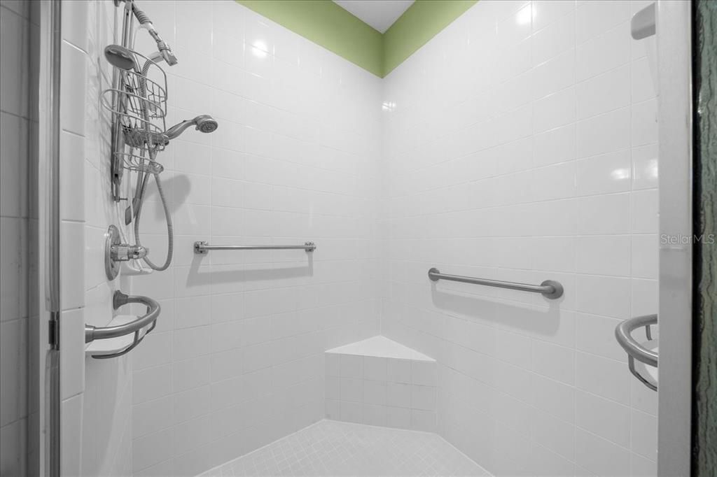 For Sale: $255,000 (2 beds, 2 baths, 1578 Square Feet)