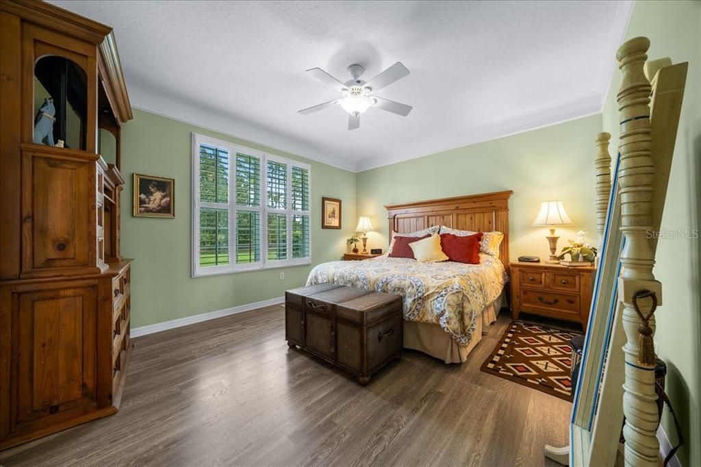 For Sale: $255,000 (2 beds, 2 baths, 1578 Square Feet)