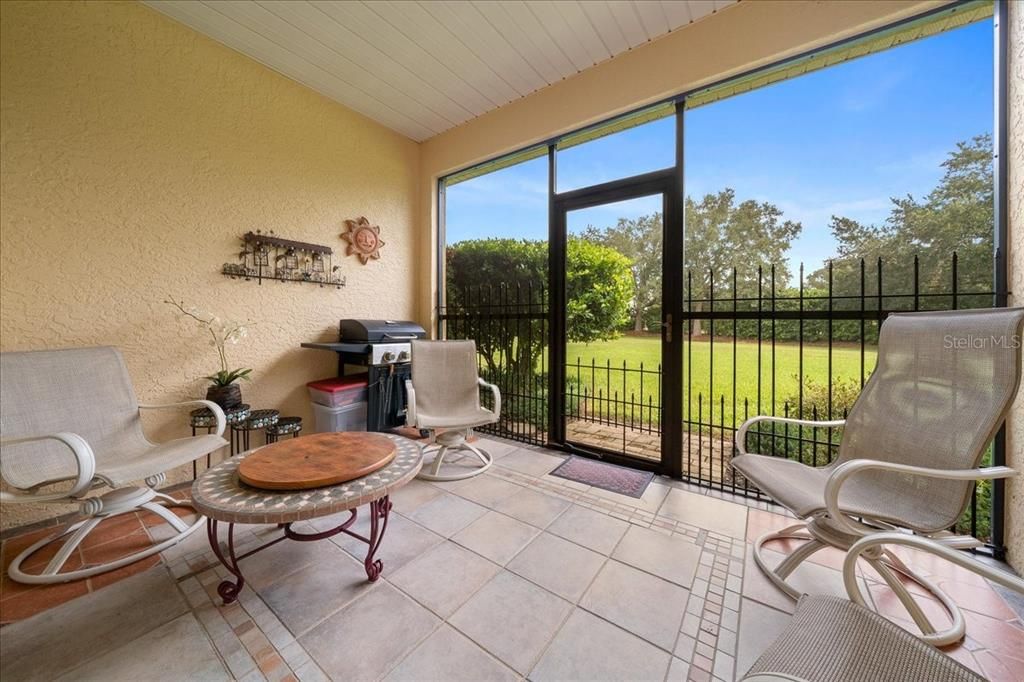 For Sale: $255,000 (2 beds, 2 baths, 1578 Square Feet)