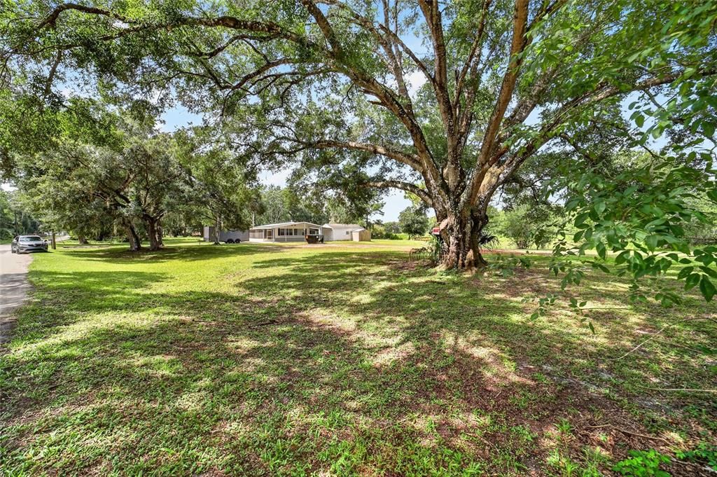 For Sale: $190,000 (2 beds, 2 baths, 1032 Square Feet)
