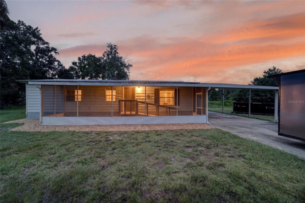 For Sale: $190,000 (2 beds, 2 baths, 1032 Square Feet)