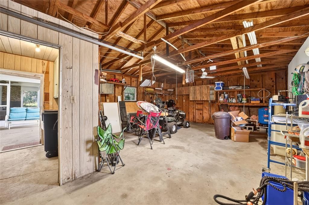 For Sale: $190,000 (2 beds, 2 baths, 1032 Square Feet)