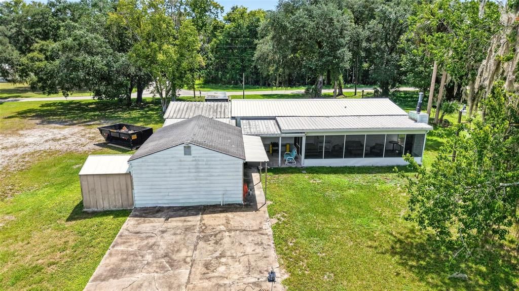 For Sale: $190,000 (2 beds, 2 baths, 1032 Square Feet)