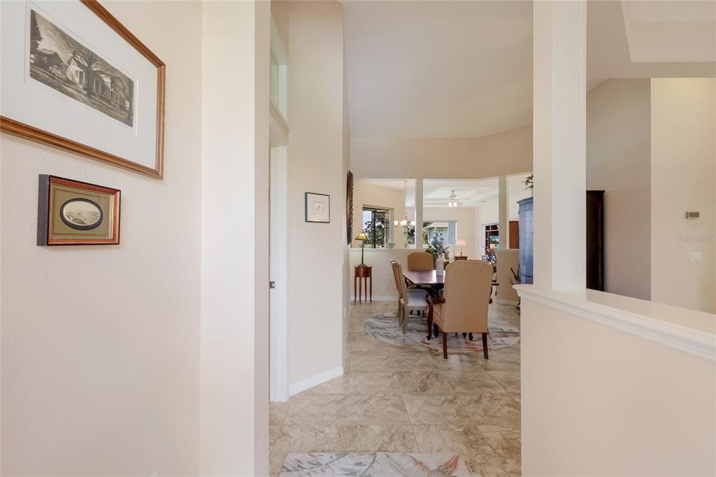 En Venta: $530,000 (3 camas, 2 baños, 1998 Pies cuadrados)