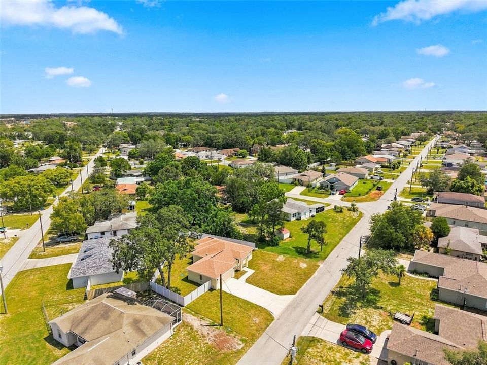 For Sale: $289,900 (3 beds, 2 baths, 1088 Square Feet)