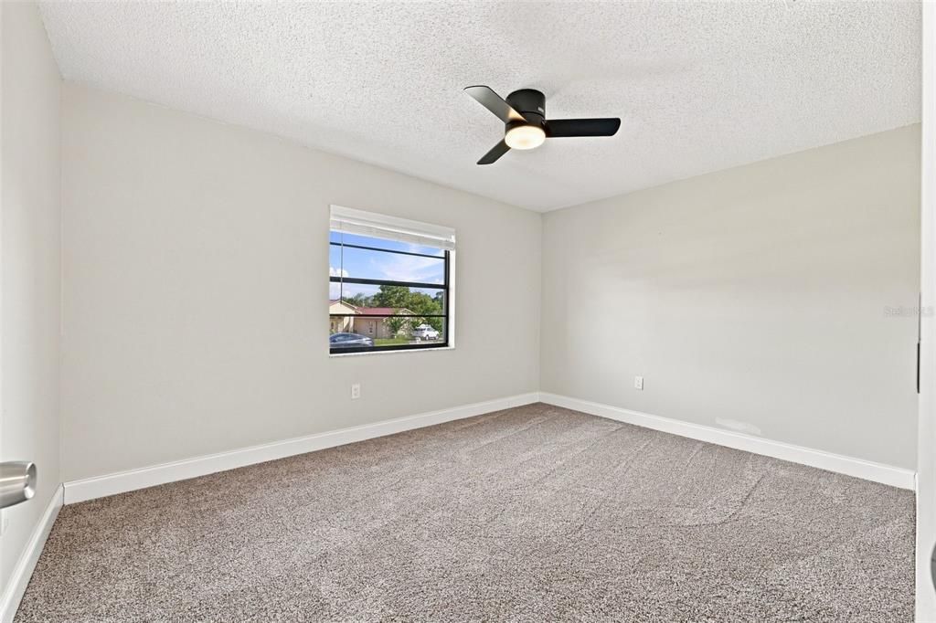 For Sale: $269,900 (3 beds, 2 baths, 1114 Square Feet)