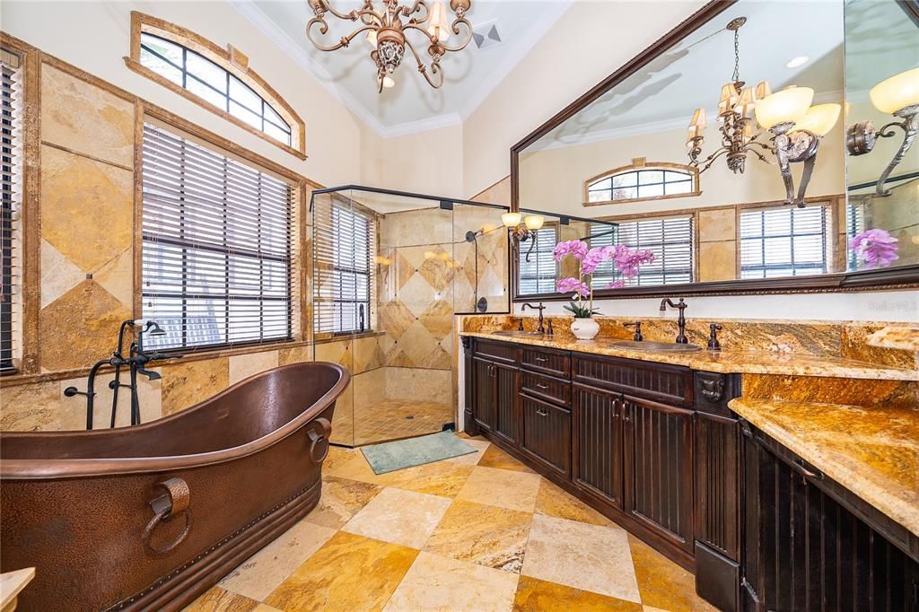 На продажу: $990,990 (4 спален, 4 ванн, 3585 Квадратных фут)