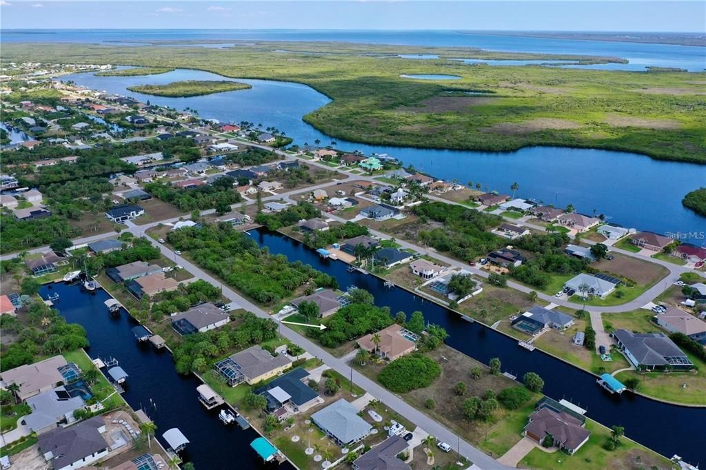 En Venta: $190,000 (0.23 acres)