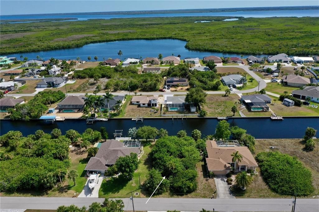 En Venta: $190,000 (0.23 acres)