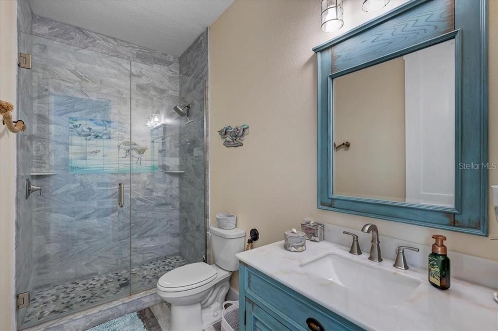 For Sale: $1,250,000 (5 beds, 3 baths, 2720 Square Feet)