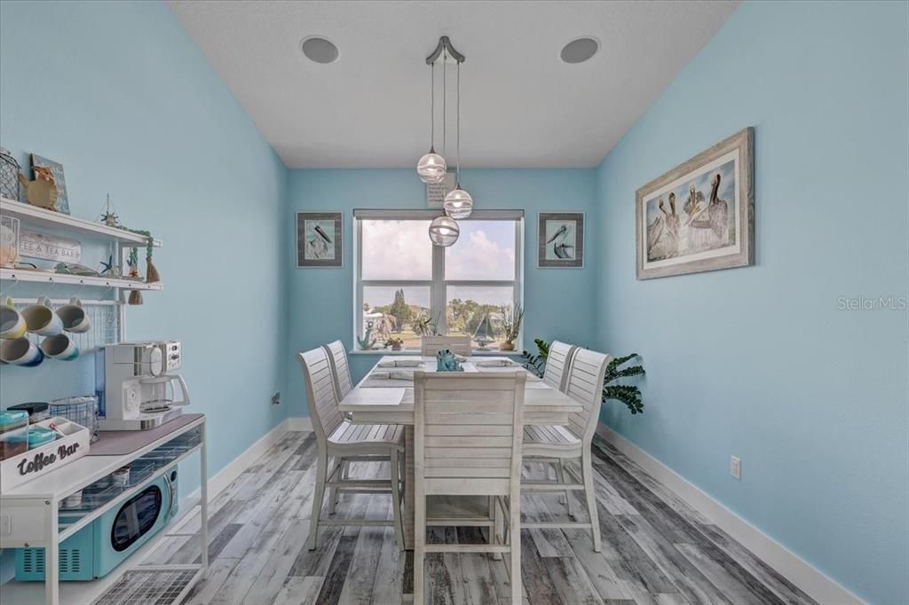 For Sale: $1,250,000 (5 beds, 3 baths, 2720 Square Feet)