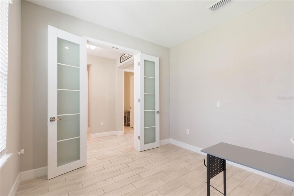 En Venta: $620,000 (4 camas, 3 baños, 2600 Pies cuadrados)