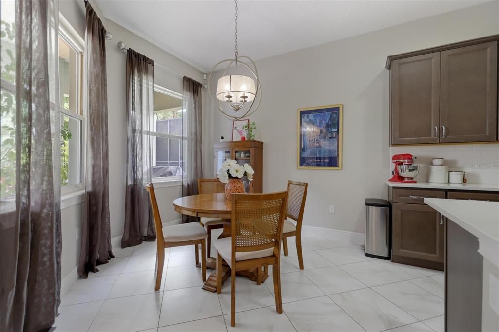 En Venta: $469,900 (3 camas, 2 baños, 2034 Pies cuadrados)