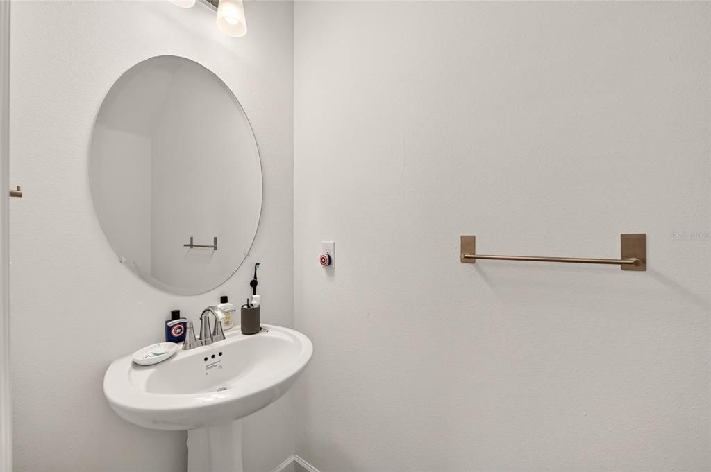 For Sale: $187,000 (2 beds, 2 baths, 1223 Square Feet)