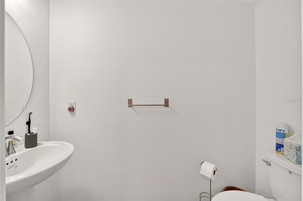 For Sale: $187,000 (2 beds, 2 baths, 1223 Square Feet)